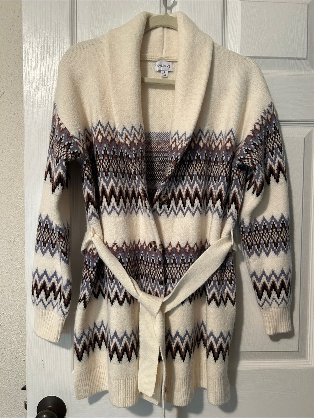 Evereve Cream Shawl-Collar Fair Isle Belted Cardigan